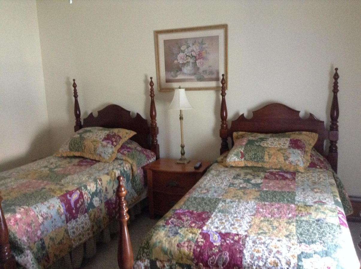 Ottaway Inn Llc Corry Kültér fotó