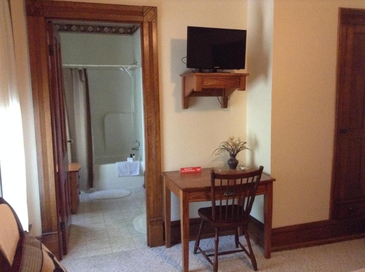 Ottaway Inn Llc Corry Kültér fotó