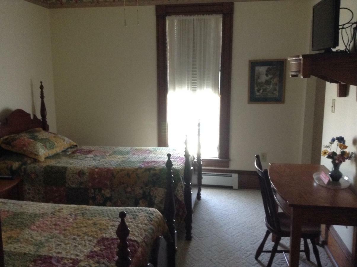 Ottaway Inn Llc Corry Kültér fotó